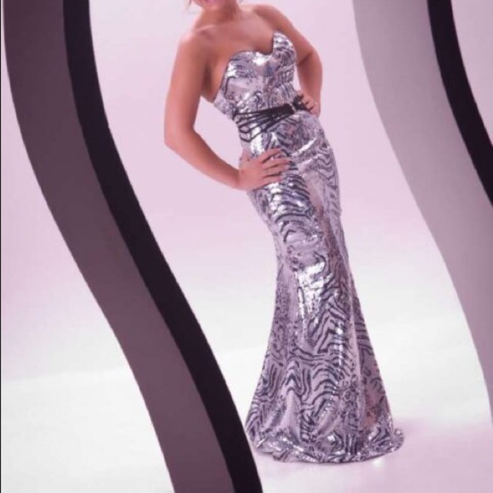 Prom dress